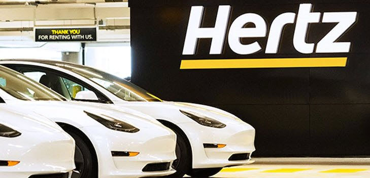 Tesla đạt mức vốn hóa thị trường 1 nghìn tỷ USD lần đầu tiên sau khi Hertz cho biết họ sẽ mua 100.000 xe điện